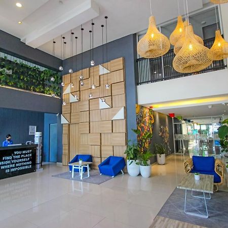 Hotel Fortunagrande Seturan Yogyakarta Maguwo Zewnętrze zdjęcie