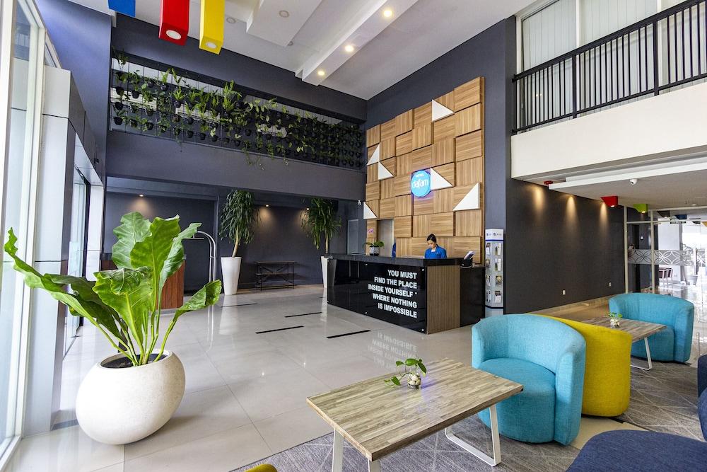 Hotel Fortunagrande Seturan Yogyakarta Maguwo Zewnętrze zdjęcie