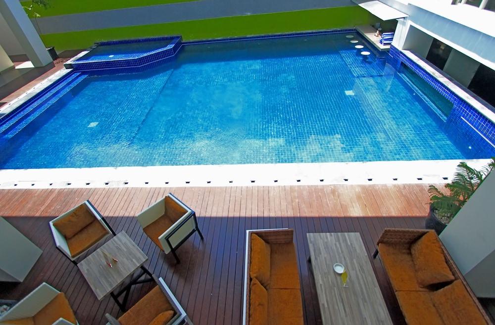 Hotel Fortunagrande Seturan Yogyakarta Maguwo Zewnętrze zdjęcie