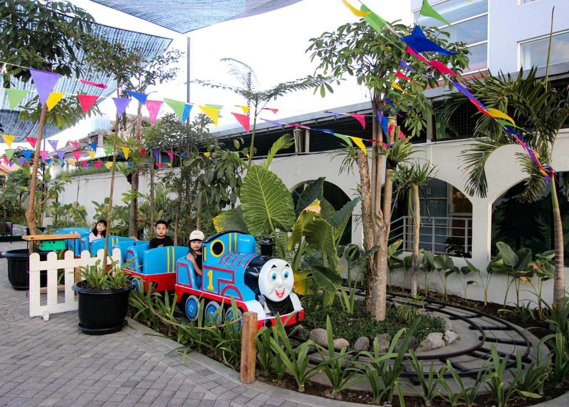 Hotel Fortunagrande Seturan Yogyakarta Maguwo Zewnętrze zdjęcie