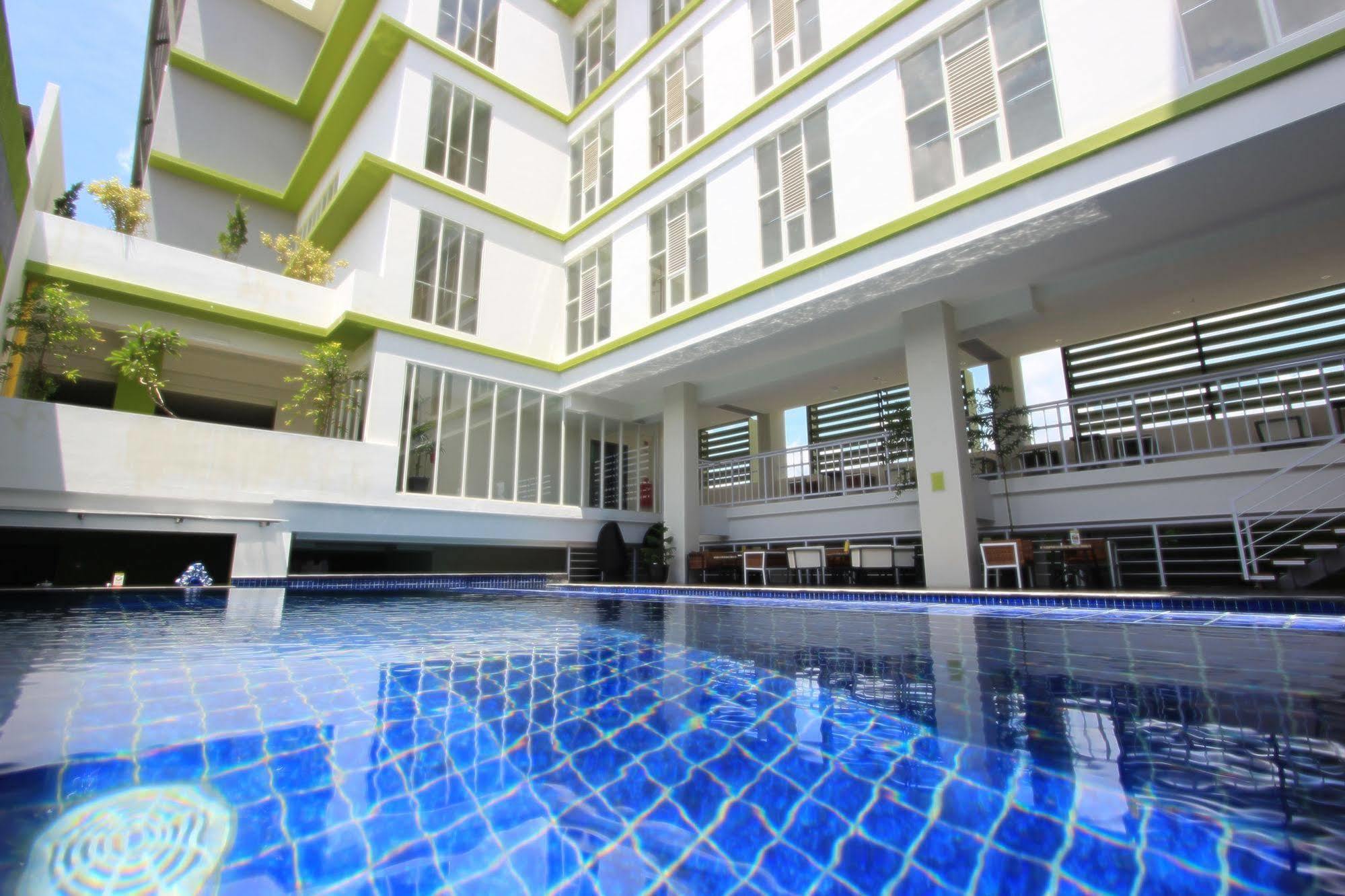Hotel Fortunagrande Seturan Yogyakarta Maguwo Zewnętrze zdjęcie